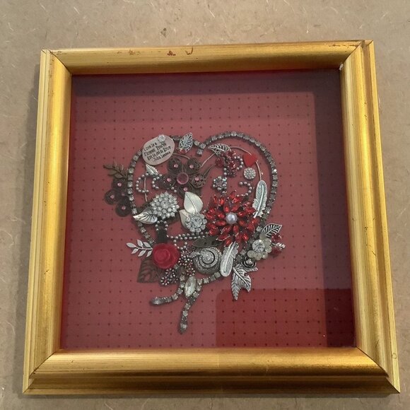 JEWELED PICTURE Shadow Box Antique Gold Frame Vintage & Mod Jewels Heart OOAK!! - Picture 1 of 5